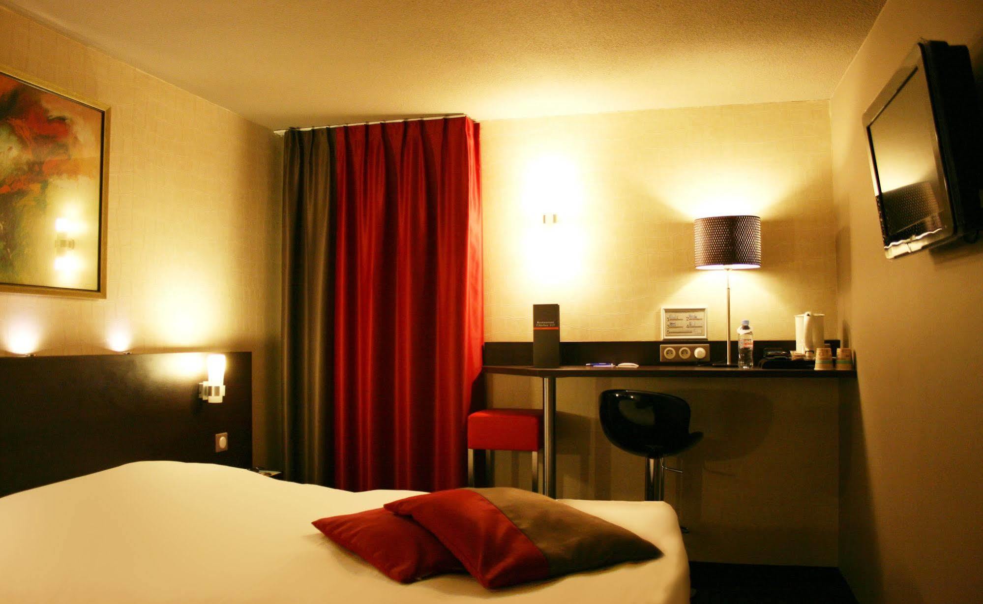 Best Western l'Atelier 117 Maubeuge Exterior foto